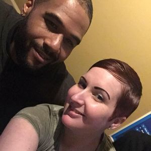 Meet your Posher, Caitlin